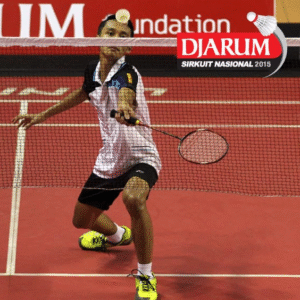 Yakin Sudah Punya Raket yang Cocok? Simak Tips Memilih Raket Badminton Sesuai Gaya Mainmu!